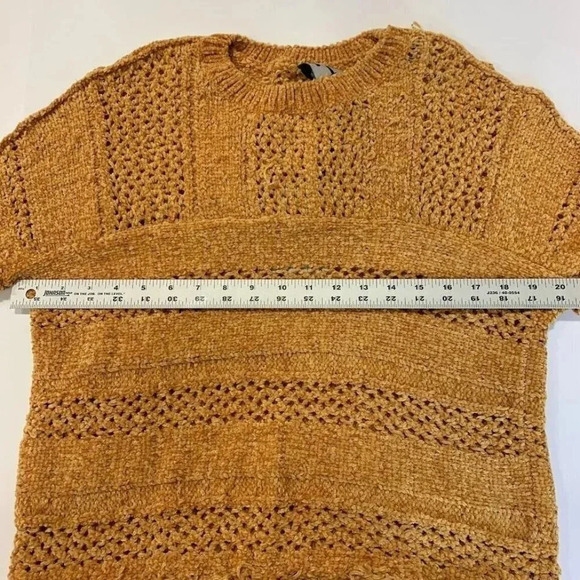 Rain + Rose Women's Chenille Mustard Fringe Long Sleeve Round Sweater Size S NWT - Picture 9 of 11
